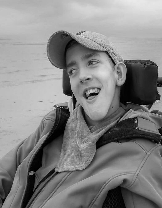 Onze stoere Held Lars overleden